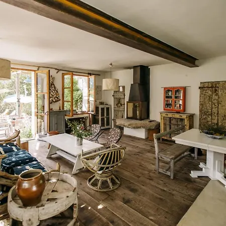 Hidden Gem With Panoramic Views Holiday home Fontaine-de-Vaucluse